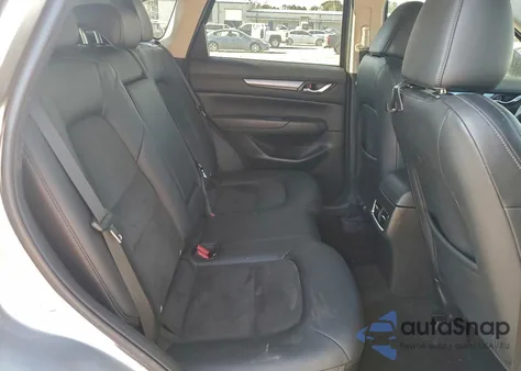 2020 Mazda Cx-5 Touring z USA, uszkodzony, nr VIN JM3KFACM1L1839091